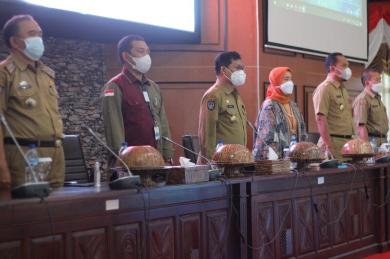 ank Indonesia (BI) perwakilan Sulawesi Selatan menggelar kegiatan edukasi Cinta, Bangga, dan Paham (CBP) rupiah bertempat di Ruang Pola Kantor Bupati Sinjai, Selasa siang, (26/10/2021).