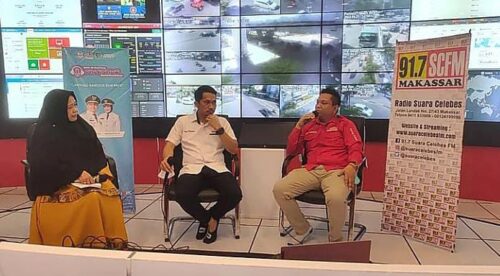 Kadispora Makassar, Andi Pattiware hadir Talk Show Kominfo di Kantor Balaikota Makassar, Rabu (27/04/2022).