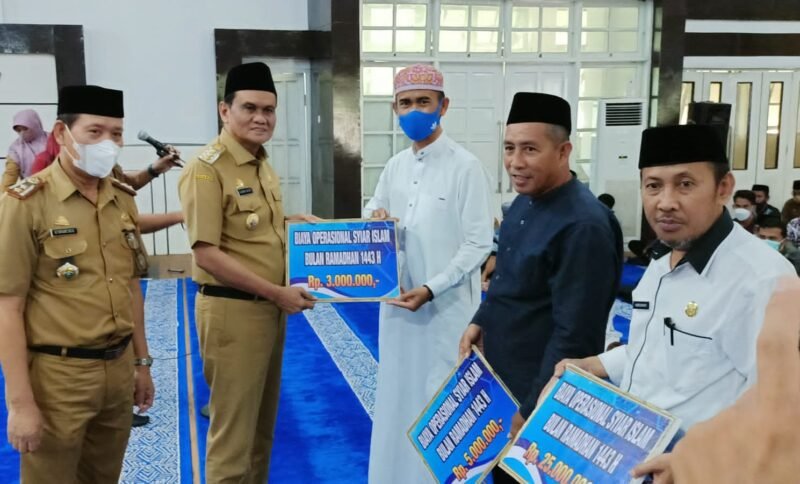 Pemerintah Kabupaten Barru melalui Bagian Kesejahteraan Rakyat (Kesra) Setda Barru telah menggelontorkan dana sebesar Rp. 1,35 Miliyar untuk operasional Syiar Islam dalam bulan Ramadhan 1443 H.