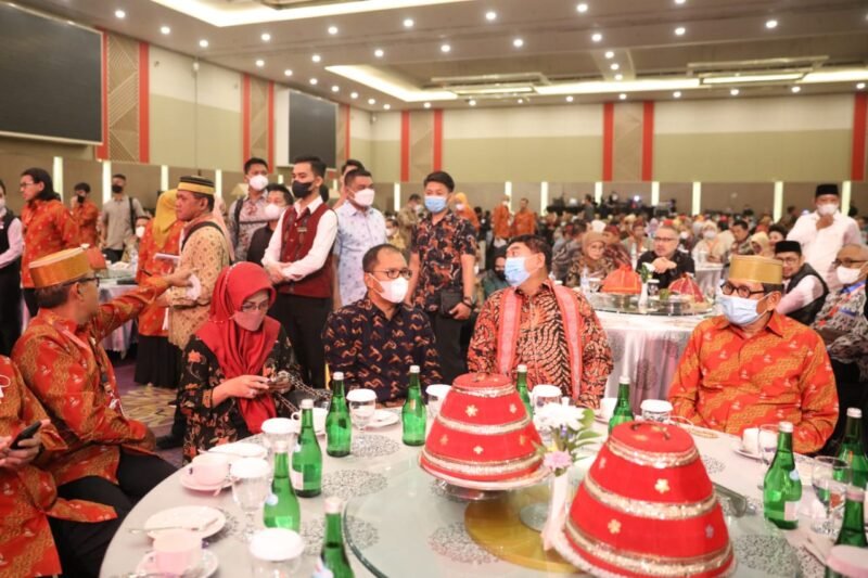 Wali Kota Makassar,  Danny Pomanto hadiri pembukaan PSBM ke XXIi di Hotel Claro Makassar, Sabtu (14/05/2022).