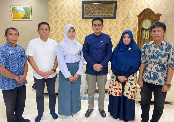 Bupati Barru, Ir. H. Suardi Saleh, M.Si., di pelepasan calon Paskibraka Provinsi Sulsel