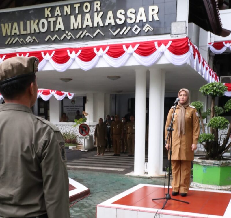 Wakil Wali Kota Makassar, Fatmawati Rusdi jadi pembina upacara di Balaikota Makassar, Senin (01/08/2022).