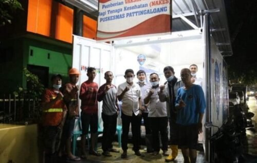 Camat Ujung Tanah,  Ibrahim Chaidar Said pantau Posko Siaga Banjir diwilayahnya, Kamis (20/01/2022).