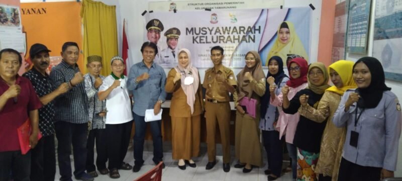 Kelurahan Tamarunang Kecamatan Mariso Makassar gelar Musyawarah Bersama Verifikasi Data Bantuan Sosial, Senin (21/11/2022).