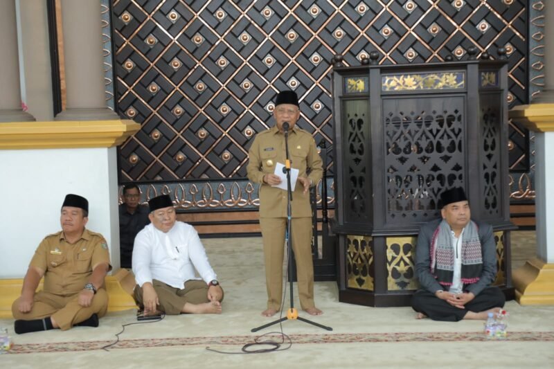 Pemerintah Kabupaten (Pemkab) Asahan menggelar Peringatan Isra Mi'raj Nabi Muhammad SAW 1444 H di Masjid Agung Haji Achmad Bakrie Kisaran, Selasa (21/02/2023)