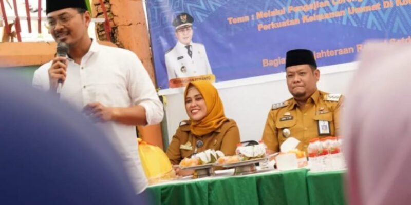 Camat Bontoala dampingi dr Udin hadiri Pengajian Lorong bertempat di Lorong Kanzai RW 05 Kelurahan Jongaya, Senin (13/03/2023) sore