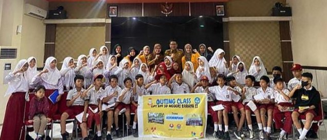 Pemerintah Kecamatan Bontoala menerima kunjungan Outing Class UPT SPF SD Negeri Baraya II di Kantor Kecamatan Bontoala, Selasa (28/02/2023)