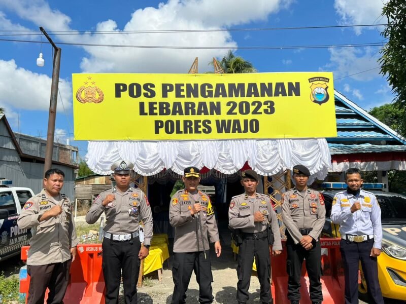 Kapolres Wajo Polda Sulsel AKBP H. Fatchur Rochman kembali melakukan pengecekan kesiapan jalur mudik hari raya Idul Fitri 1444 H tahun 2023 di wilayah Kabupaten Wajo, Kamis (20/4/2023)