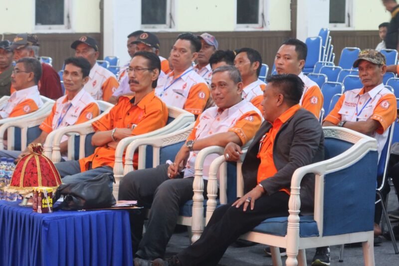 Bupati Wajo H  Amran Mahmud yang juga merupakan Ketua Orlok Wajo menghadiri dan membuka Musyawarah Lokal (Muslok) VIII Tahun 2023 Orlok Wajo yang digelar di Ruang Pola Kantor Bupati Wajo, Sabtu (27/5/2023) malam.