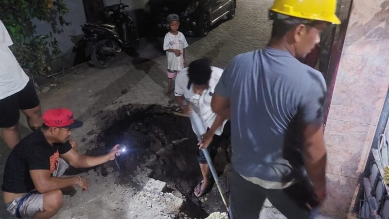 Respon cepat PDAM Kota Makassar Wilayah VI Manggala atas laporan kebocoran pipa, Rabu (31/05/2023)