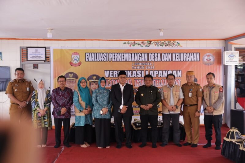Wali Kota Makassar, Danny Pomanto menghadiri acara Evaluasi Perkembangan Desa dan Kelurahan (Epdeskel) dan Verifikasi Lapangan Lomba Kelurahan/Desa Tingkat Kabupaten/Kota 2023, di Baruga Kelurahan Maccini Sombala, Sabtu, (01/07/2023) lalu
