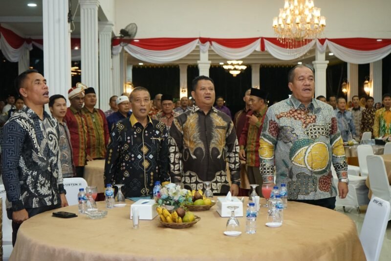 Dalam rangka peringatan HUT ke-78 Kemerdekaan Republik Indonesia Tahun 2023 Pemerintah Kabupaten Asahan menggelar malam resepsi di Pendopo Rumah Dinas Bupati Asahan, Minggu (17/08/2023)