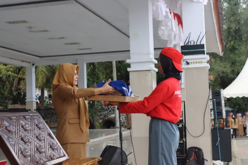 Pemerintah Kabupaten Wajo bersama panitia Peringatan HUT ke-78 Kemerdekaan RI menggelar gladi bersih pengibaran dan penurunan bendera merah putih