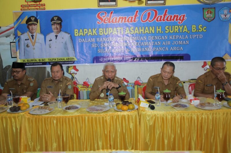 Bupati Asahan Gelar Pertemuan Dengan Kepala Sekolah UPTD SD, SMP Negeri di Kecamatan Air Joman