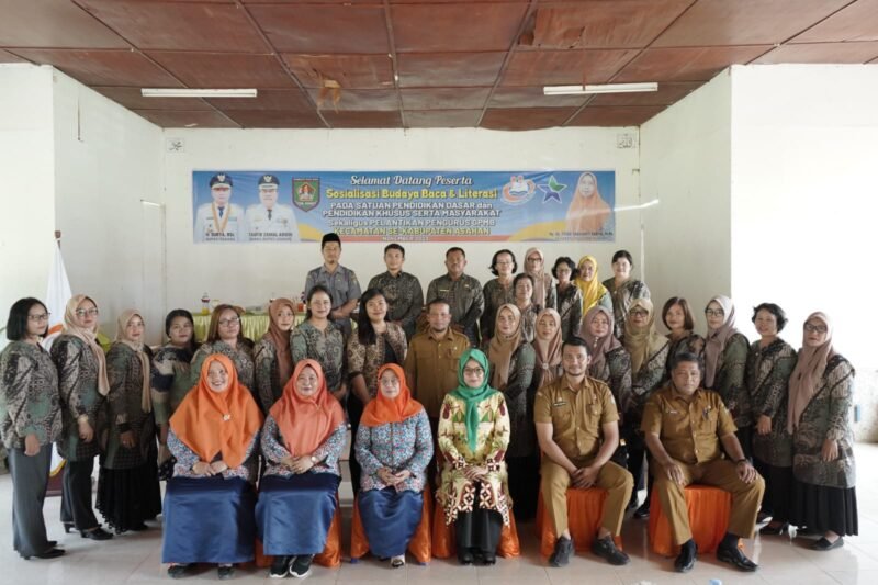 Pemerintah Daerah Kabupaten Asahan Melalui Dinas Perpustakaan dan Arsip melaksanakan Sosialisasi Budaya Baca dan Literasi Sekaligus Pelantikan Pengurus GPMB Kecamatan bertempat di II (Dua) Lokasi yang berbeda diantaranya di aula pertemuan PTPN III Kecamatan Buntu Pane dan Aula Pujasera Kisaran Timur Selasa (28/11/23)