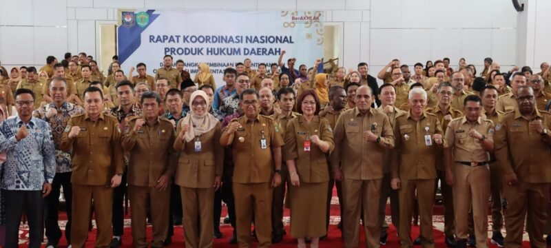 Pj. Bupati Wajo Andi Bataralifu menghadiri Rapat Koordinasi Nasional (Rakornas) Produk Hukum Daerah Dalam Rangka Pembinaan Pembentukan dan Optimalisasi Implementasi Produk Hukum Daerah di Pendopo Odah Etam, Kota Samarinda Kalimantan Timur, Senin (20/1/2025)