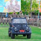 Apel Gelar Pasukan Kesiapsiagaan Nasional Satpol PP dan Satlinmas Tingkat Provinsi Sulawesi Selatan sebagai rangkaian peringatan HUT ke-75 Satpol PP dan ke-63 Satlinmas, berlangsung semangat persatuan di Lapangan Merdeka Sengkang, Kabupaten Wajo, Senin (14/4/2025)