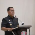 Bupati Wajo memberikan sambutan pada rapat paripurna pengajuan Rancangan Peraturan Daerah (Ranperda) tentang Pemberian Insentif dan/atau Kemudahan Investasi, Rabu 7/5/2025 di Ruang Rapat Kantor DPRD Wajo