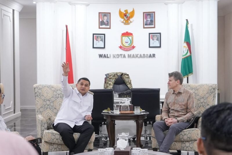Wali Kota Makassar, Munafri Arifuddin menerima kunjungan resmi Duta Besar (Dubes) Australia untuk Indonesia, Rod Brazier bersama Konsul-Jenderal (Konjen) Australia, Todd Dias, di Balai Kota Makassar, Rabu (21/5/2025)
