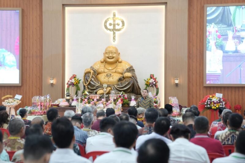 Wali Kota Makassar, Munafri Arifuddin, meresmikan Vihara Lahuta Maitreya di Jalan Wahab Tarru, No.4 Makassar, Sabtu (7/6/2025)
