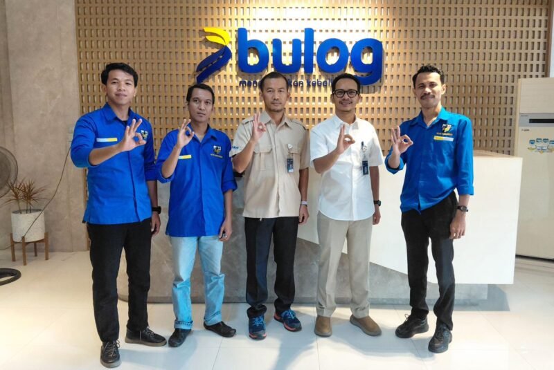 KNPI Kota Makassar melakukan audiensi strategis dengan Perum Bulog Wilayah Sulawesi Selatan, Rabu (16/7/2025)