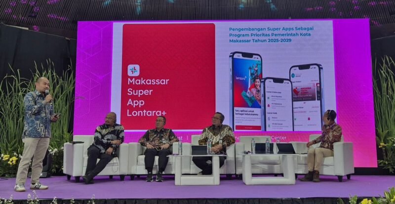Kadiskominfo Kota Makassar, Muhammad Roem sebagai  pembicara dalam Digital
Transformation Indonesia Conference & Expo (DTI-CX) 2025 yang digelar APEKSI di Jakarta Convention Center (JCC) Jl Gatot Subroto, Jakarta, (6-7/8/2025)