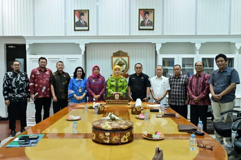 Wakil Wali Kota Makassar, Aliyah Mustika Ilham, menerima kunjungan audiensi dari Majelis Gereja Jemaat Pniel Perumnas, Klasis Makassar Tengah Wilayah IV, di Ruang Wakil Wali Kota, Kantor Wali Kota Makassar, Kamis (7/8/2025)