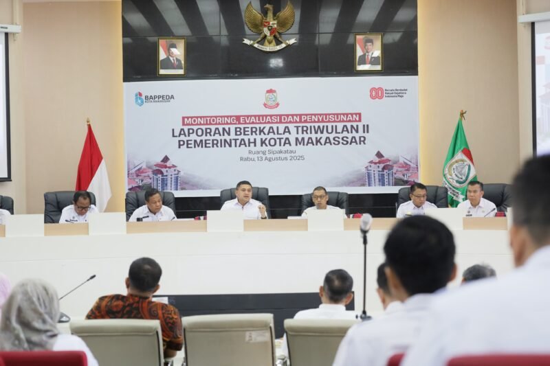 Wali Kota Makassar, Munafri Arifuddin membuka Laporan Realisasi Belanja Daerah dan Realisasi PAD Triwulan II Tahun 2025 di Kantor Balai Kota Makassar, Rabu (13/8/2025)