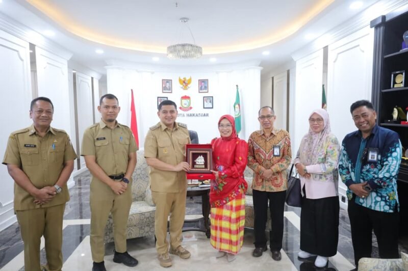 Wali Kota Makassar, Munafri Arifuddin menerima kunjungan Direktur Jenderal GTKPG, Nunuk Suryani, dan di Balai Kota Makassar, Selasa (14/10/2025)