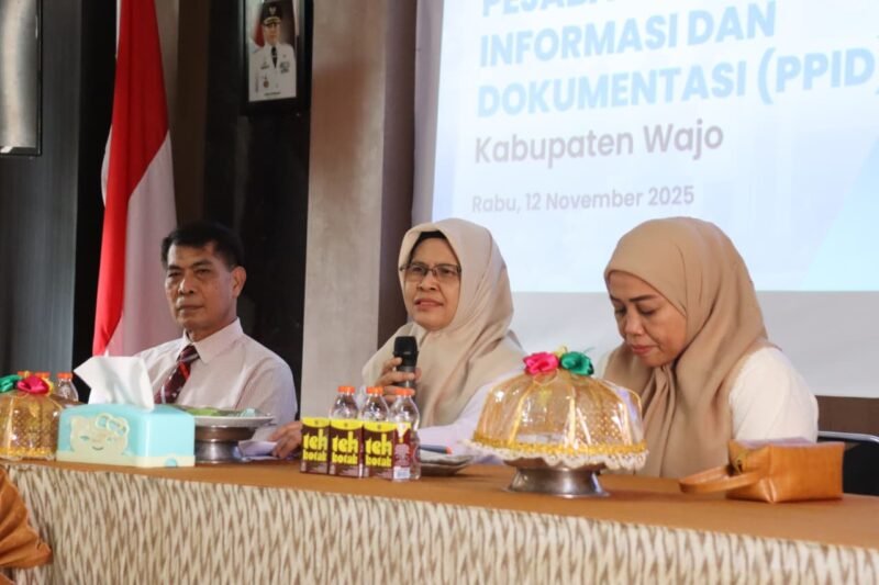 Sekretaris Daerah (Sekda) Kabupaten Wajo, Ir. Armayani, secara resmi membuka kegiatan Pejabat Pengelola Informasi dan Dokumentasi (PPID) yang diikuti oleh seluruh sekretaris perangkat daerah (OPD) dan sekretaris kecamatan (Sekcam) se-Kabupaten Wajo