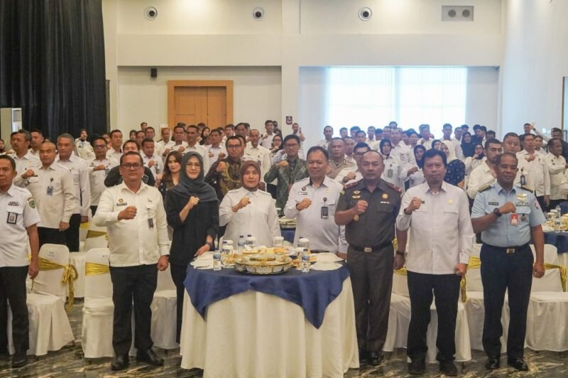 Wakil Wali Kota Makassar, Aliyah Mustika Ilham, menghadiri Tasyakuran Hari Bakti Kementerian Imigrasi dan Pemasyarakatan (Kemenimipas) ke-1 Tahun 2025 yang berlangsung di Aula Pancasila Kantor Wilayah Imipas Sulawesi Selatan, Jalan Sultan Alauddin, Rabu (19/11/2025)