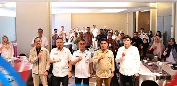 Dinas Perumahan dan Kawasan Permukiman Kota Makassar (Disperkim) menggelar Forum Group Discussion (FGD) di Hotel Novotel Grand Shayla, Rabu (3/12/2025)