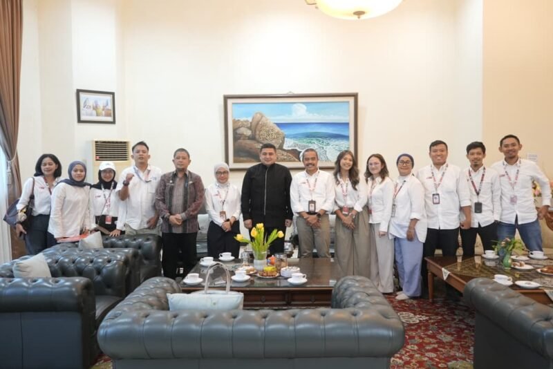 Wali Kota Makassar, Munafri Arifuddin menggelar Rapat Koordinasi  terkait penyelenggara Makassar Half Marathon (MHM) 2026 di kediaman Wali Kota Makassar, Jalan Chairil Anwar, Jumat (9/1/2026)