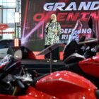 Wakil Wali Kota Makassar, Aliyah Mustika Ilham, secara resmi membuka Grand Opening Showroom QJ Motor Makassar yang digelar di Trans Studio Mall Makassar, Sabtu (17/1/2026)