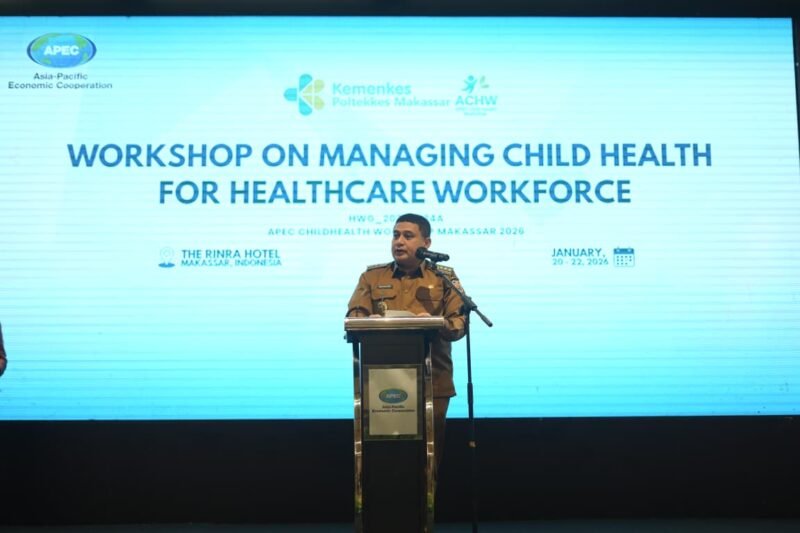 Wali Kota Makassar, Munafri Arifuddin, membuka secara resmi Workshop on Managing Child Health for Healthcare Workforce yang diselenggarakan oleh APEC bekerja sama dengan Kemenkes melalui Poltekkes Makassar, di The Rinra Hotel, Selasa (20/1/2026)