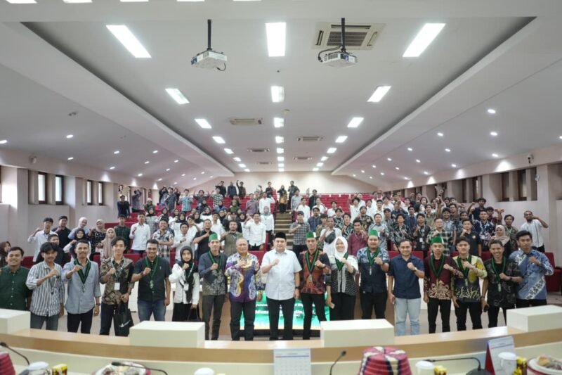 Wali Kota Makassar, Munafri Arifuddin, membuka Latihan Kader II (LK2) Himpunan Mahasiswa Islam (HMI) Koordinator Komisariat Tamalate Cabang Makassar yang digelar di Balai Kota Makassar, Sabtu (24/01/2026)