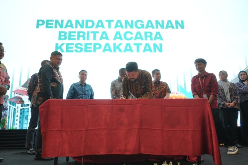 Wali Kota Makassar, Munafri Arifuddin, menghadiri Forum Konsultasi Publik Rancangan Awal RKPD yang digelar di Hotel Novotel Makassar, Kamis (29/1/2026)