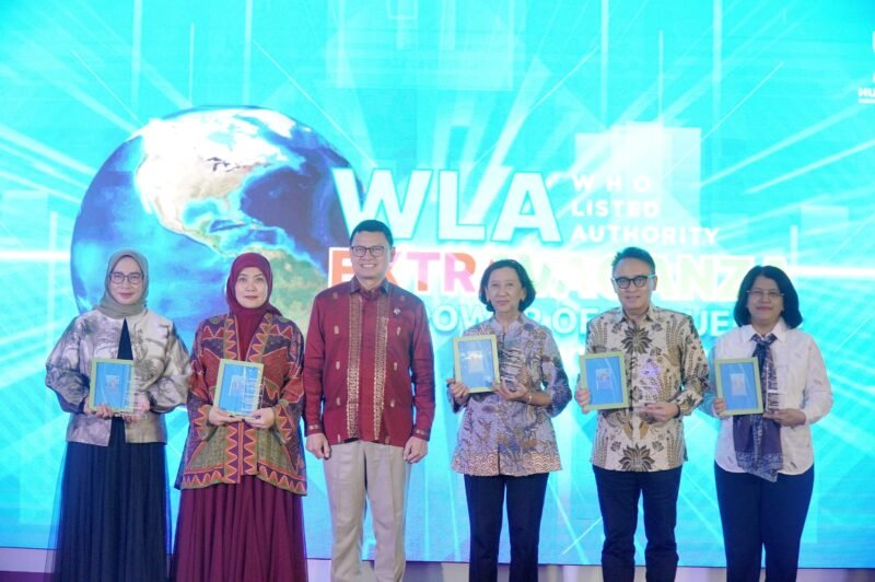 Wawali Kota Makassar, Aliyah Mustika Ilham menghadiri sekaligus menerima penghargaan pada kegiatan WHO-Listed Authority (WLA) Extravaganza, yang dirangkai peringatan HUT  ke-25 Badan Pengawas Obat dan Makanan (BPOM) RI, Kamis (29/1/2026)