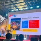 Refleksi satu Tahun kepemimpinan pasangan dengan tagline MULIA di Lapangan Karebosi, Makassar, Jumat (20/2/2026)