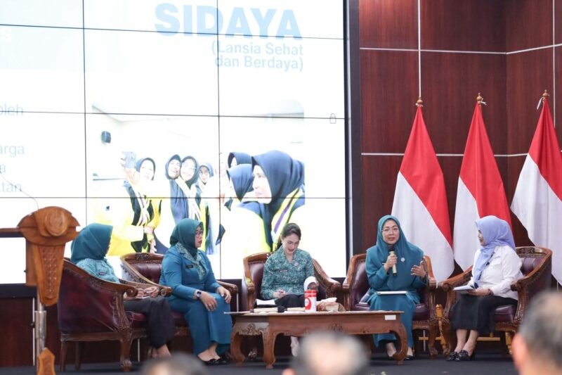 Ketua TP PKK Kota Makassar, Melinda Aksa, menjadi narasumber dalam kegiatan Prasara dan Vistara, Program Prioritas Pembangunan Keluarga yang diselenggarakan oleh Kementerian Kependudukan dan Pembangunan Keluarga/BKKBN, di Gedung Halim Kemendukbangga, Jakarta Pusat, Kamis (26/2/2026)