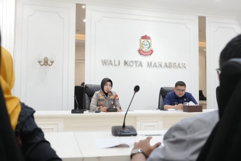 Pemkot Makassar menggelar Rapat Koordinasi bersama bahas langkah strategis pengelolaan Pasar Butung di Balaikota Makassar, Jumat (27/2/2026).