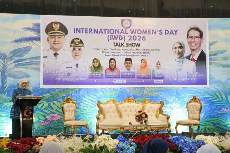 Wakil Wali Kota Makassar, Aliyah Mustika Ilham secara resmi membuka kegiatan International Women’s Day Talkshow 2026, di Gedung IMMIM 2, Jalan Jend. Sudirman No. 33, Makassar, Kamis (5/3/2026)