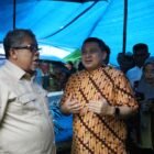 Wali Kota Makassar, Munafri Arifuddin, mendampingi Wakil Menteri Perumahan dan Kawasan Permukiman (PKP) RI, Fahri Hamzah, meninjau langsung kawasan permukiman padat di sekitar Pelabuhan Baru Makassar, di Kel. Pannampu, Kec. Tallo, Jumat (6/3/2026)
