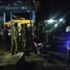 Koramil 1406-03/Maniangpajo menggelar patroli wilayah dan penguatan sistem keamanan lingkungan (Siskamling) pada Minggu malam (15/3/2026)