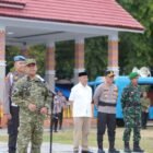 Pemerintah Kabupaten Wajo bersama unsur Forkopimda menunjukkan kesiapan penuh dalam mengawal perayaan Hari Raya Idulfitri 1447 H. Bupati Wajo, Andi Rosman, memimpin langsung Apel Gelar Pasukan Pengamanan Malam Takbiran dan Salat Idulfitri yang berlangsung di Lapangan Merdeka Sengkang, Jumat (20/3/2026)