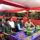Bupati Wajo, Andi Rosman, mengikuti Rapat Koordinasi (Rakor) virtual bersama Kepolisian Negara Republik Indonesia (Polri) langsung dari Pos Terpadu Pelayanan Hari Raya Idulfitri, Jalan Andi Paggaru, Sengkang, Jumat malam (20/3/2026)
