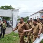 Wali Kota Makassar, Munafri Arifuddin, bersama Dinas Pertanahan serta Dinas Bina Marga dan Bina Konstruksi (DBMBK) Sulawesi Selatan, turun langsung meninjau lokasi pembangunan jembatan Barombong pada Selasa (7/4/2026)