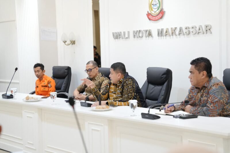 Rapat Koordinasi Penanganan Fenomena El Nino di Balai Kota Makassar, Kamis (16/4/2026).