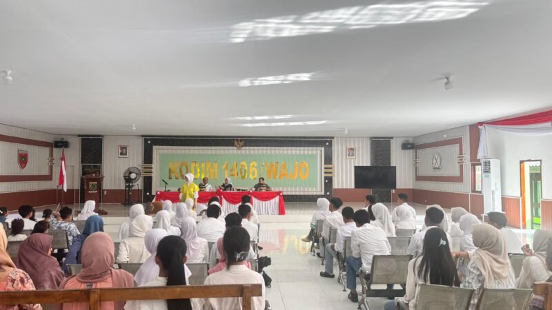 Bertempat di Aula Kodim 1406/Wajo, panitia pelaksana menggelar Technical Meeting Pemilihan Ana’ Dara Malebbi Kallolo Magaretta (AMKM) Kabupaten Wajo Tahun 2026, Jumat (1/5/2026)