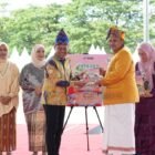 Munafri - Aliyah menghadiri peringatan Hari Pendidikan Nasional di lapangan Karebosi Makassar, Sabtu (2/5/2026)